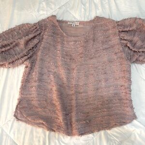 Fluffy blouse with light puff sleeves